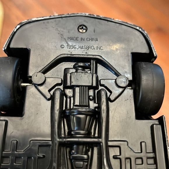 1996 Dale Earnhardt HASBRO‎ NASCAR #3 Chevy Goodwrench Plus Car - Picture 4 of 4